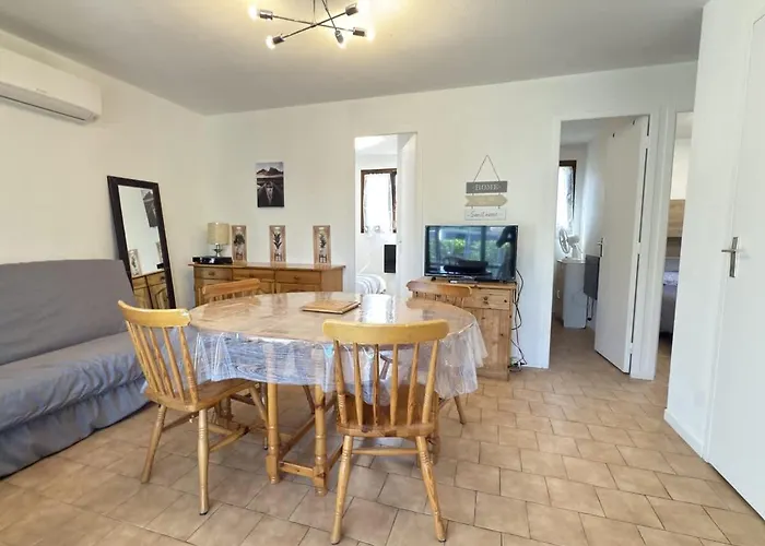 Petit Pavillon Pour 8 Personnes Dans Avec Piscine Σπίτι διακοπών Vendres